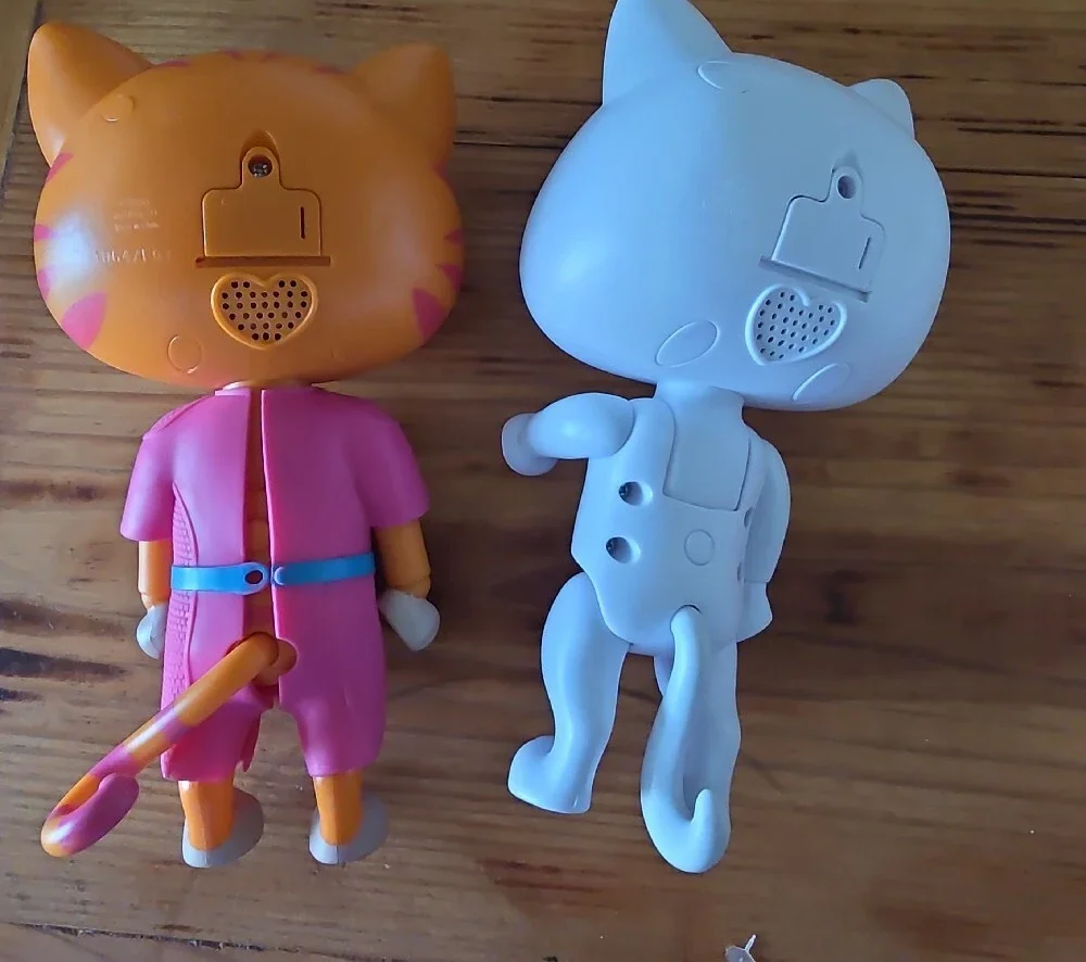 Disney Orange & White Cat Figures Collector Set